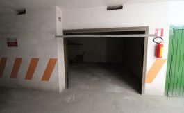 VENDITA BOX AUTO VIA RUBICHI GROTTAGLIE