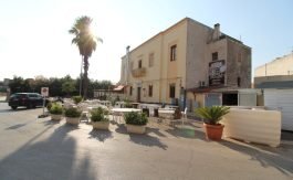 VENDITA ATTIVITA' DI RISTORAZIONE VILLA CASTELLI