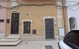 VENDITA VIA TENENTE OCCHINEGRO CAROSINO